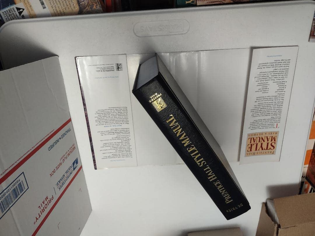 Prentice Hall Style Manual/a Complete Guide With Model Formats for Every Business Writing Occasion
